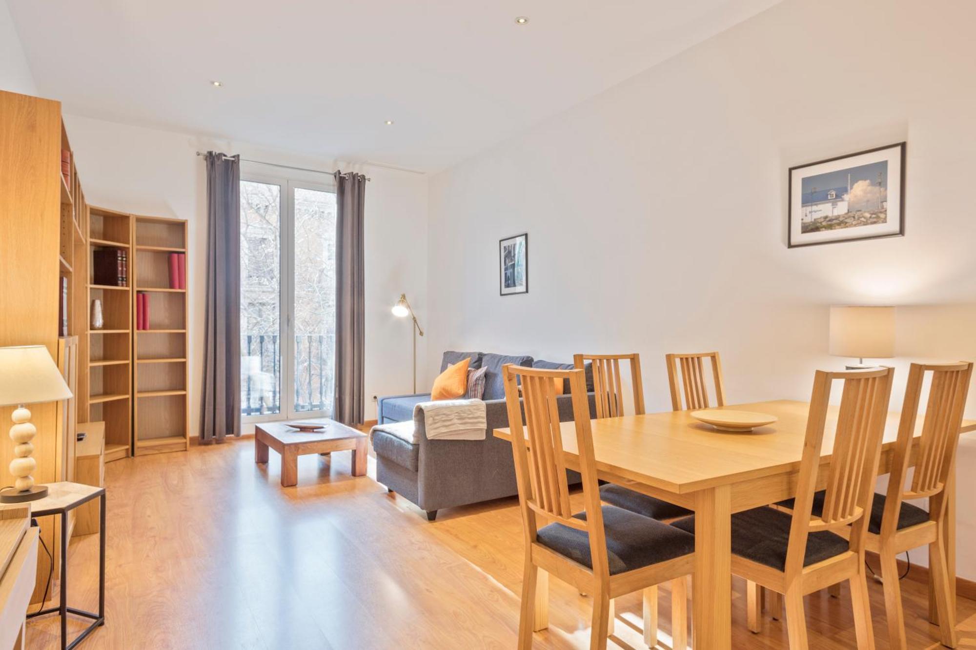 Apartament Cozy With 21 *